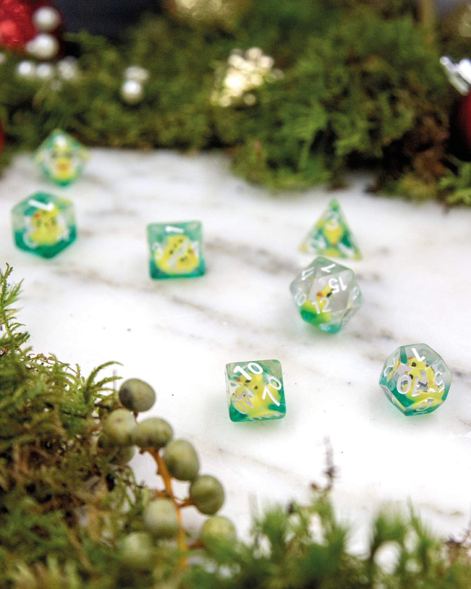 NordicDice Akryl og Resin Gule ællingeterninger