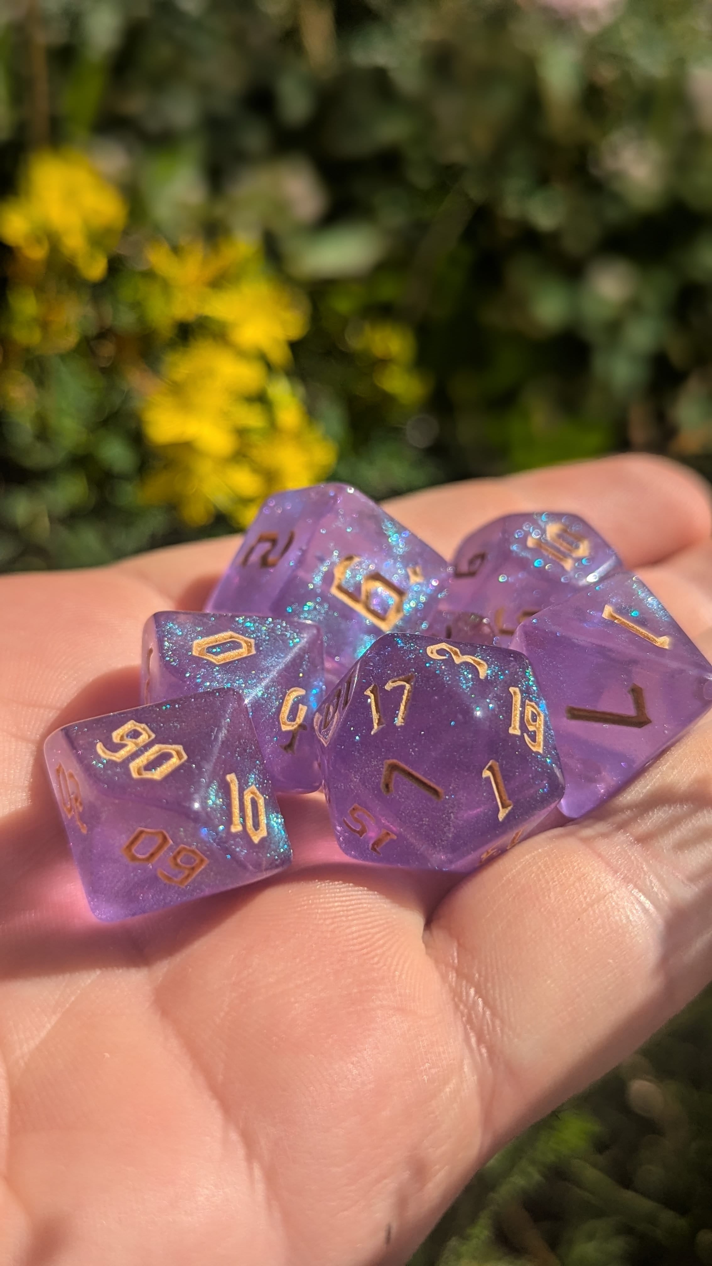 NordicDice Akryl og Resin Lilla blomme - D&D starter terningesæt
