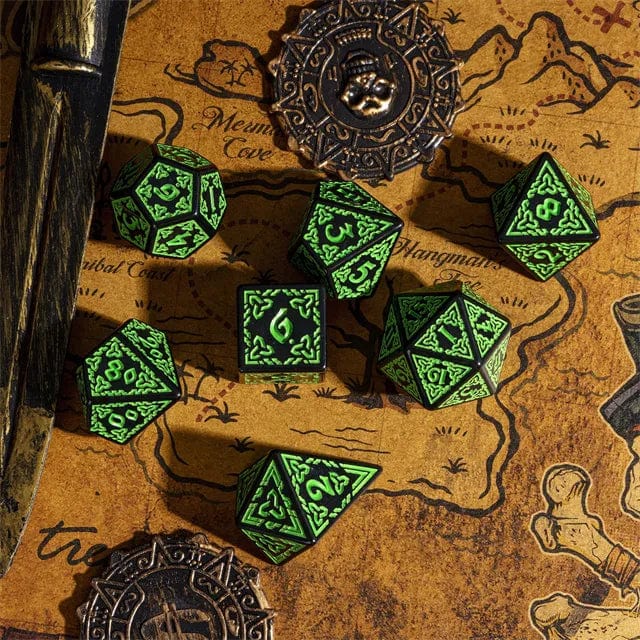 NordicDice Akryl og Resin Magisk Dice sharp (d4) - grøn rollespilsterning