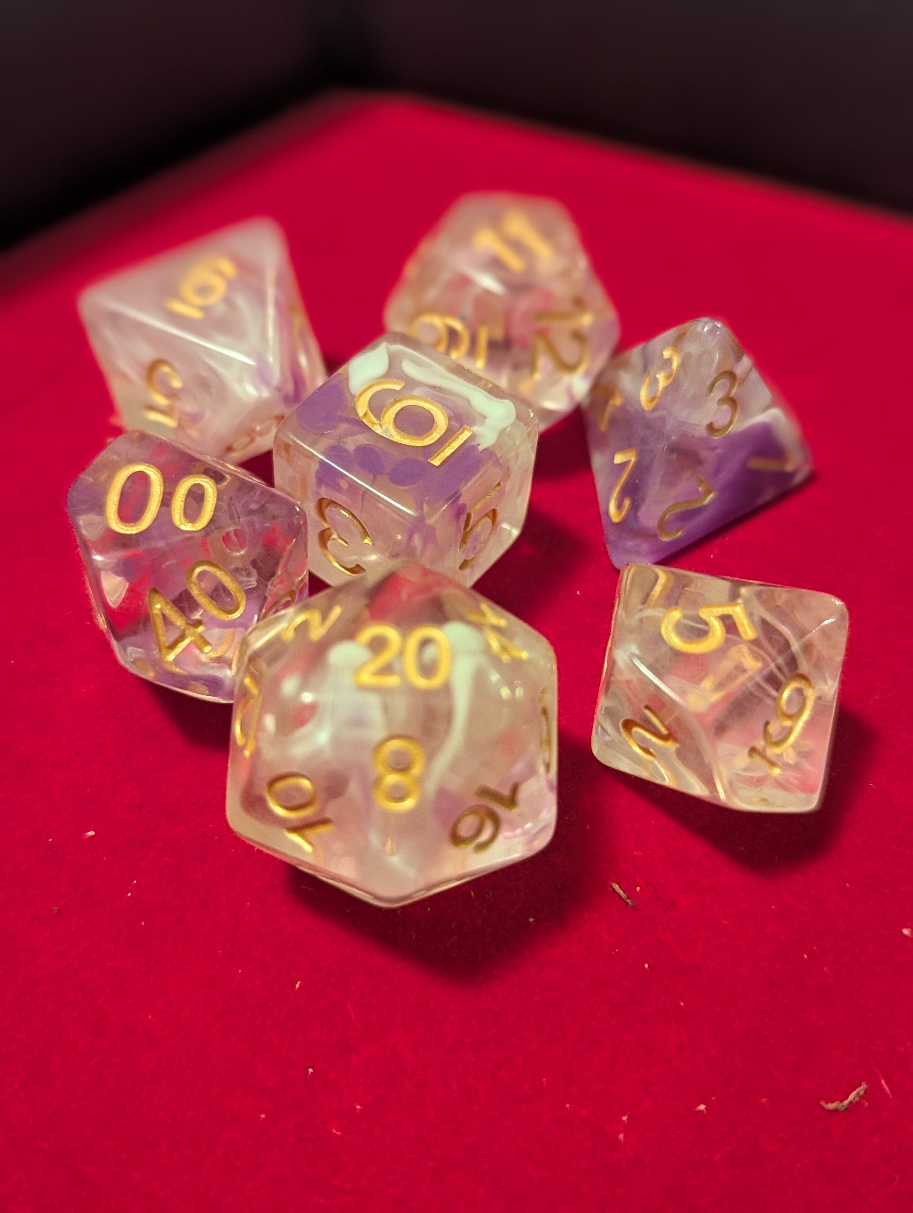 NordicDice Akryl og Resin Pink swirl - dnd role playing dice