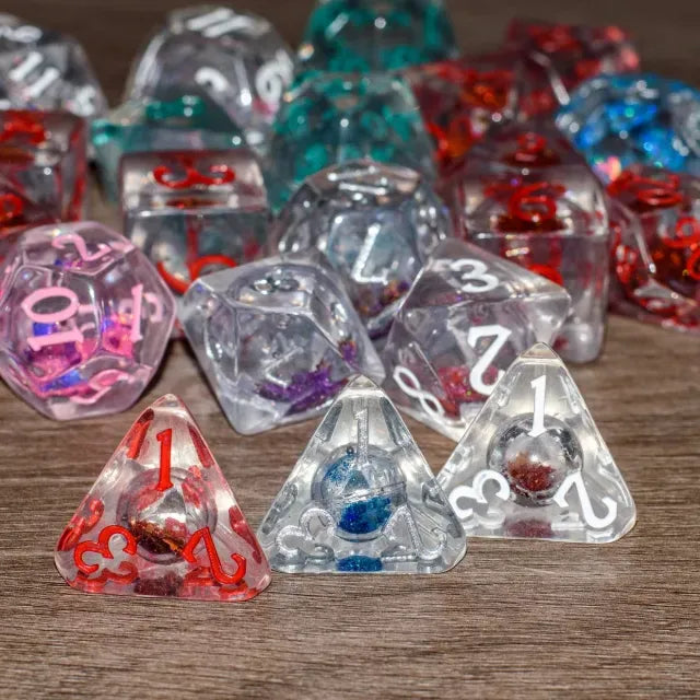 NordicDice Liquid dice Alkymistens eliksirer – Flerfarvede liquid core rollespilsterninger – 7 stk