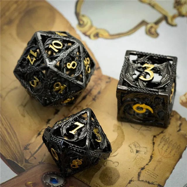 NordicDice Metal terninger Sort Hul Drage Dice Lavet af Metal - 7 stk rollespilsterninger