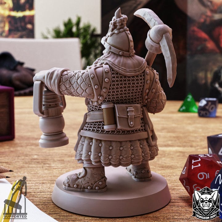NordicDice rollespilsfigurer Dwarf Miner Unpainted - Custom Mini