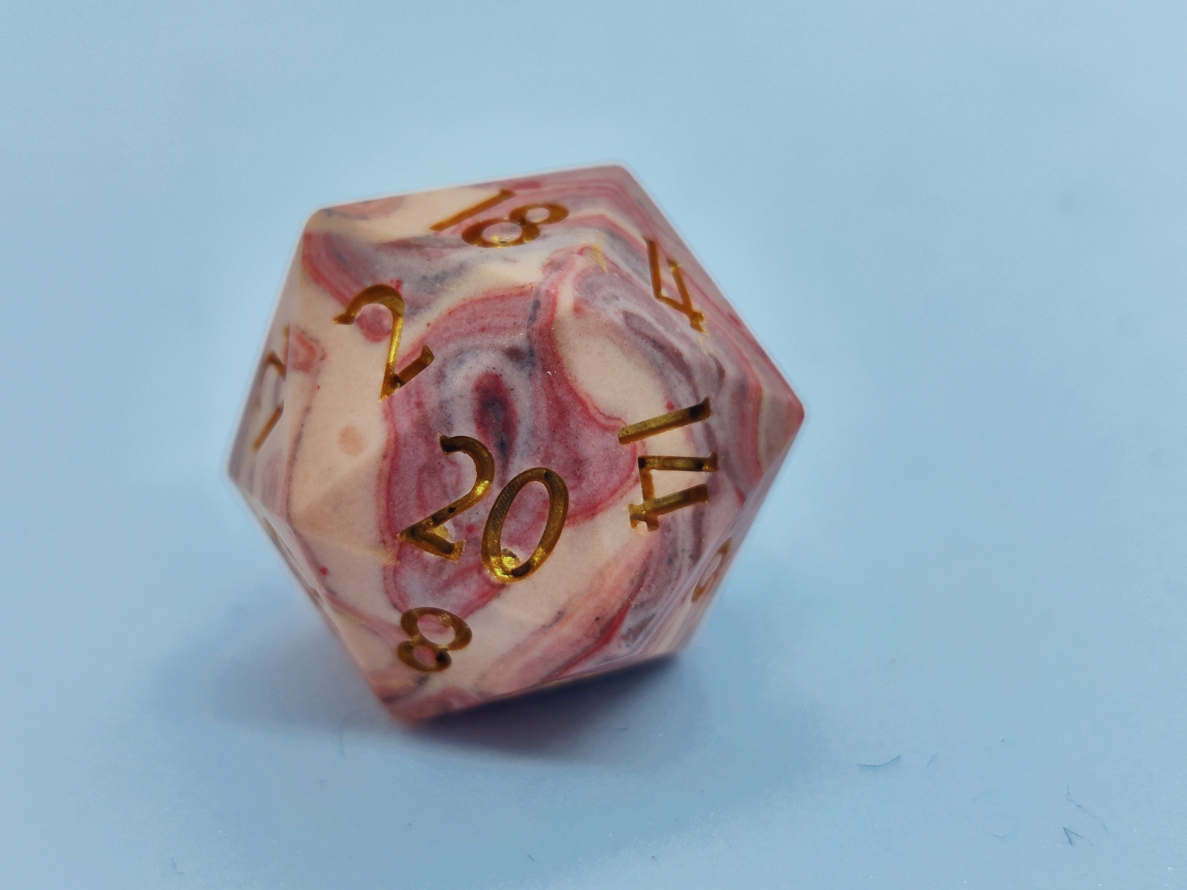 Nordicdice_X_Thydice Nordicdice_& Red marble - Jesmonite terningesæt