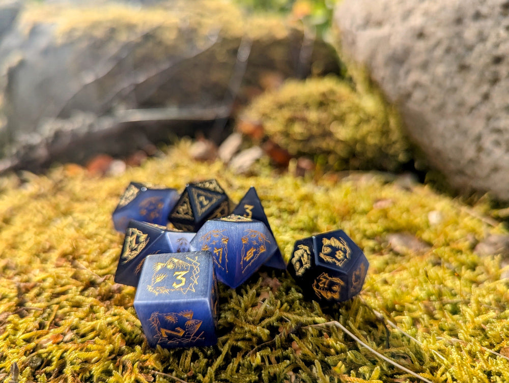 Purple cat eye - RPG dice gem