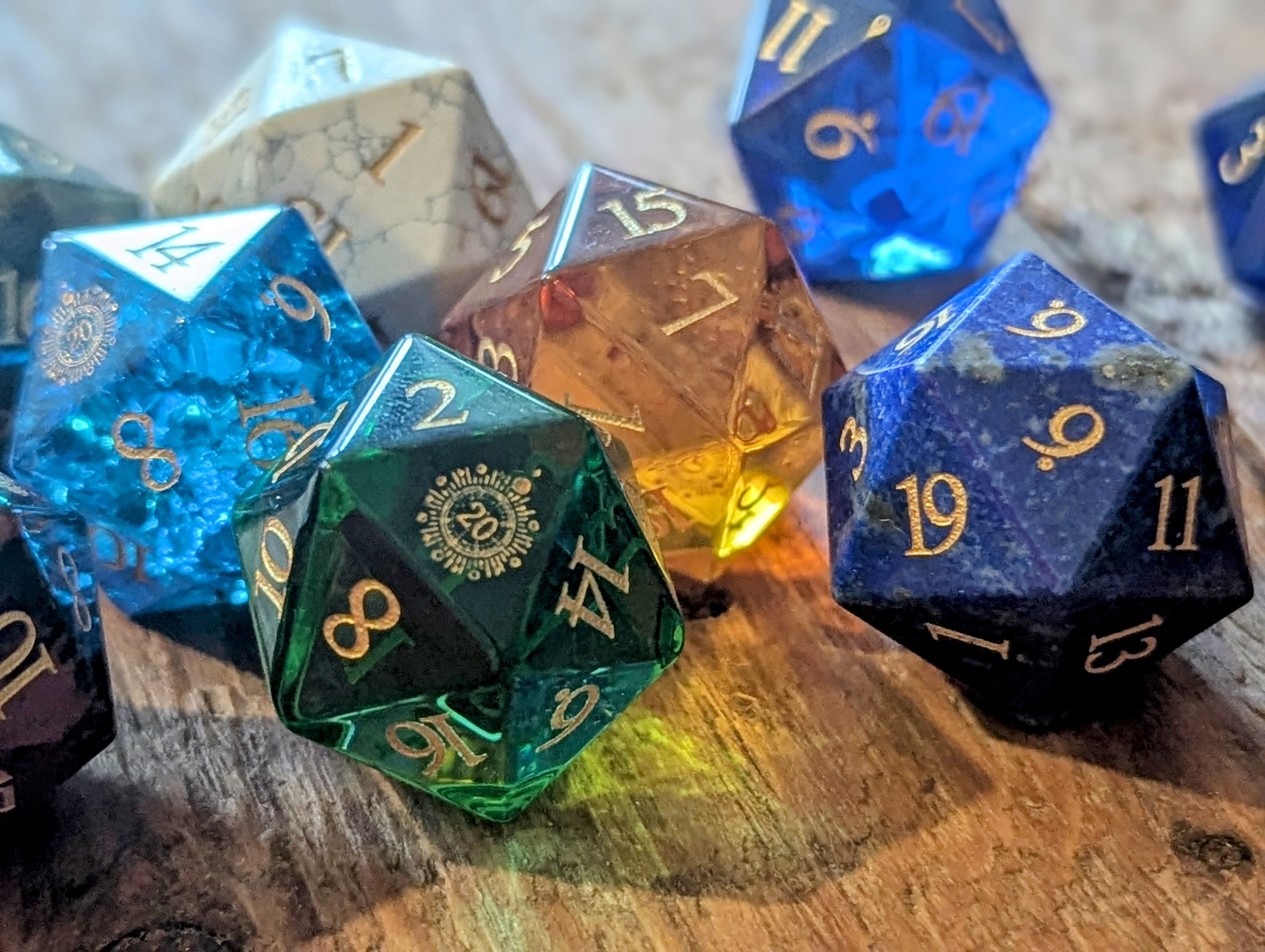 NordicDice Ædelsten og Krystal Random d20 Gem - roleplaying dice Exclusive